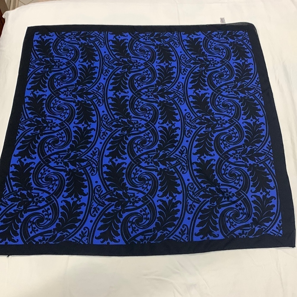 Vintage Glentex blue and black filigree patterned scarf